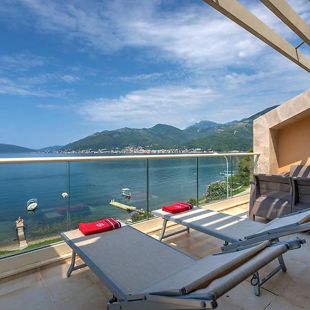 Apartments Villa Adriatic Tivat Ngoại thất bức ảnh