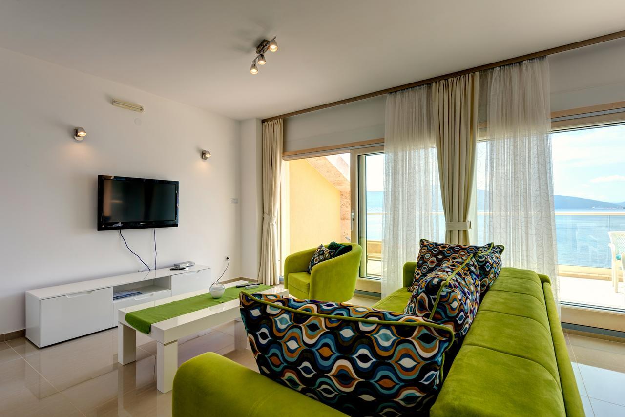 Apartments Villa Adriatic Tivat Ngoại thất bức ảnh