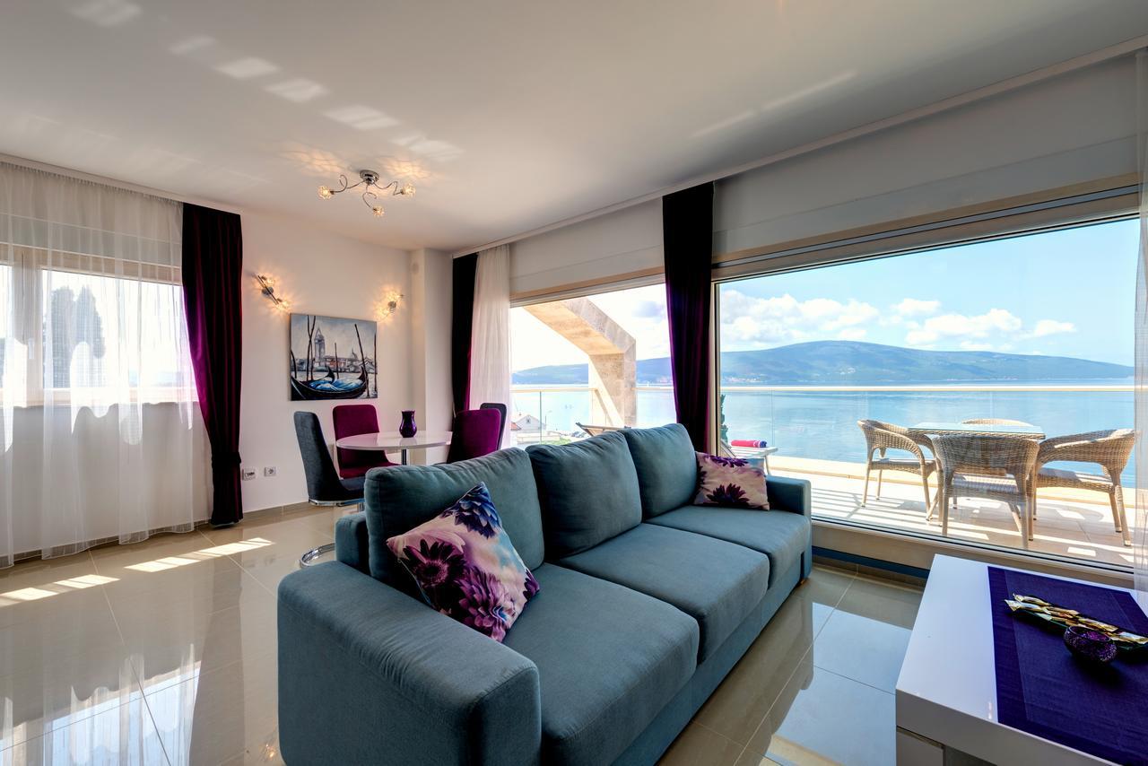 Apartments Villa Adriatic Tivat Ngoại thất bức ảnh