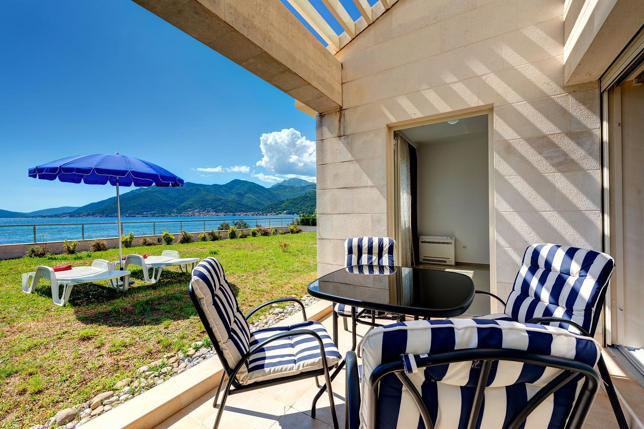 Apartments Villa Adriatic Tivat Ngoại thất bức ảnh