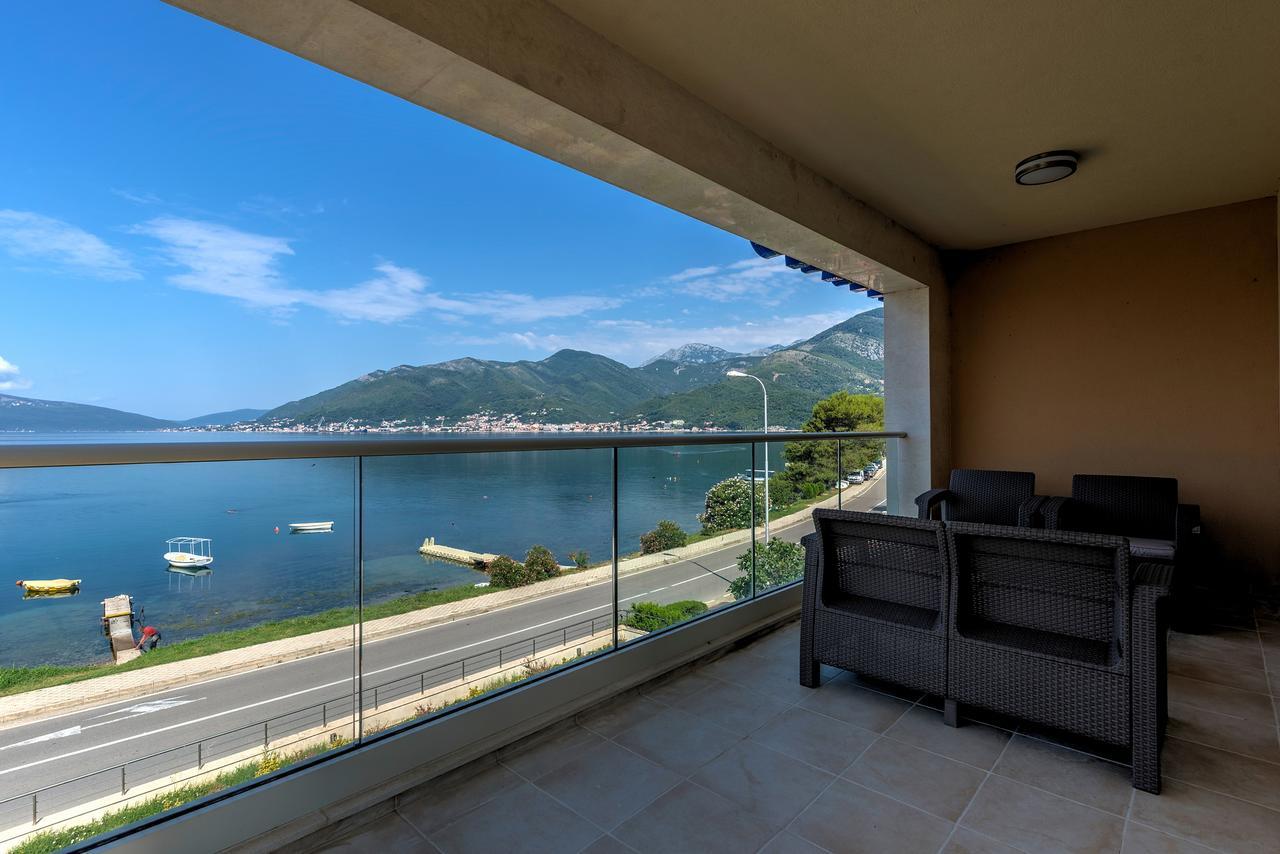 Apartments Villa Adriatic Tivat Ngoại thất bức ảnh